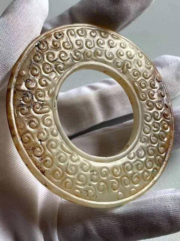 君子无故玉不离身:春秋玉瑗推荐赏析