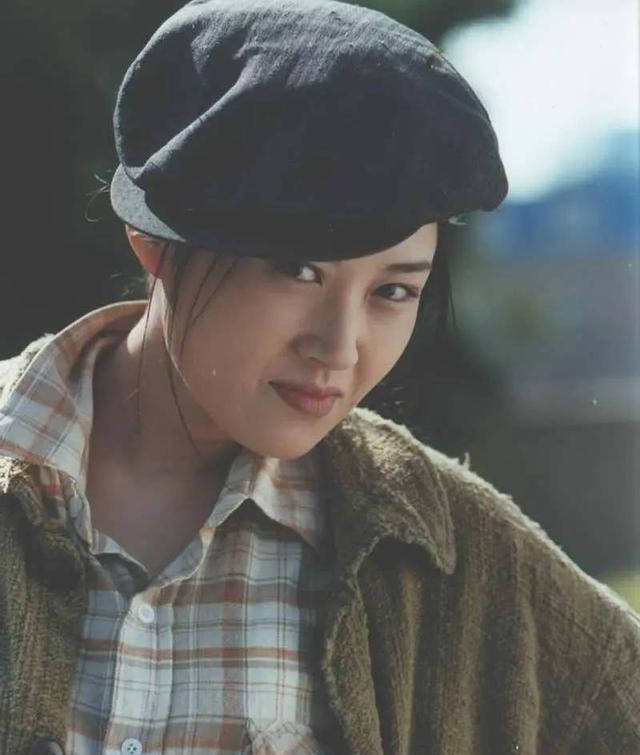 50岁许晴身材仍如少女,然感情坎坷至今未嫁,实在让人惋惜