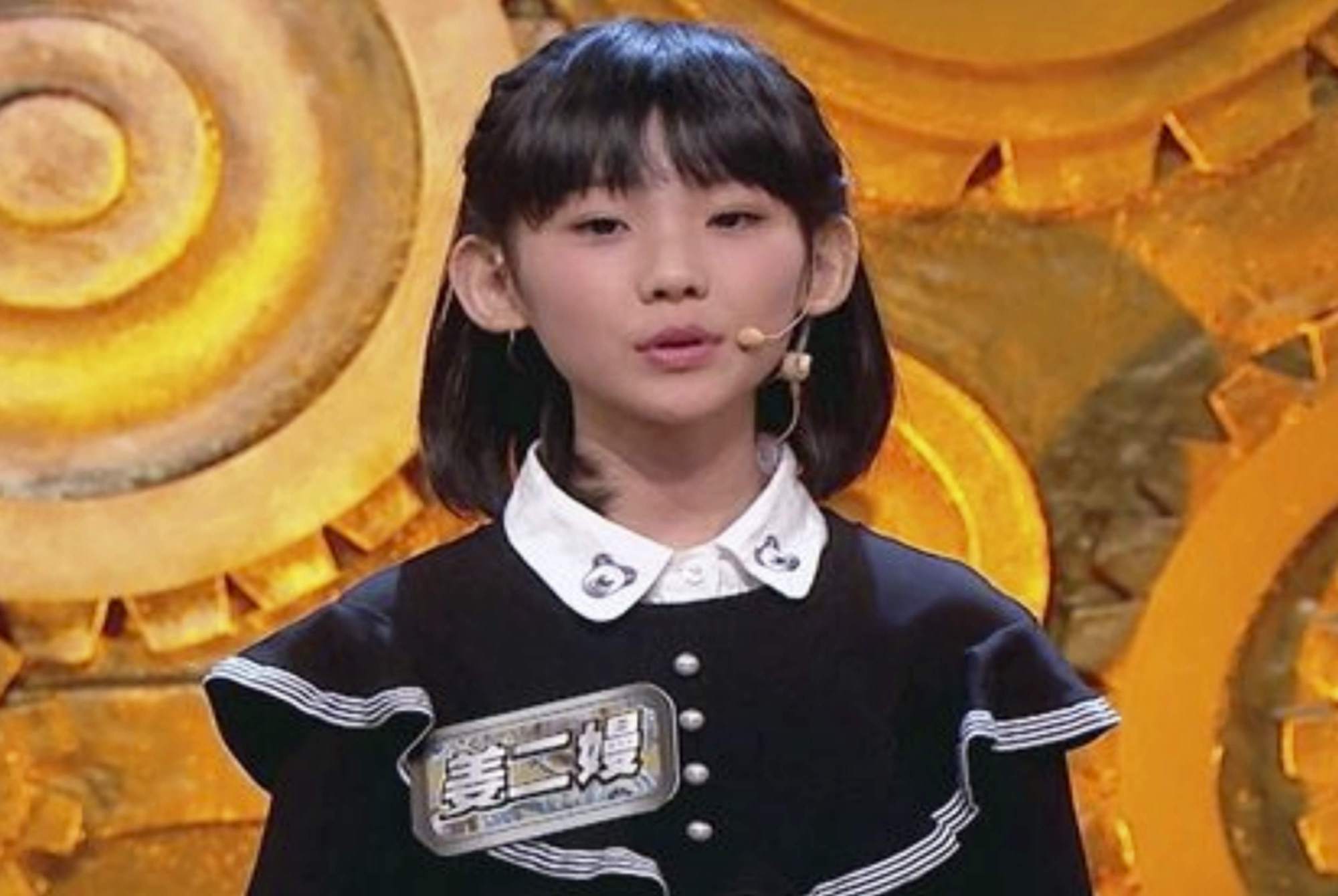 原创2岁写诗7岁成名13岁出书的姜二嫚告诉了我们天才的培养路径