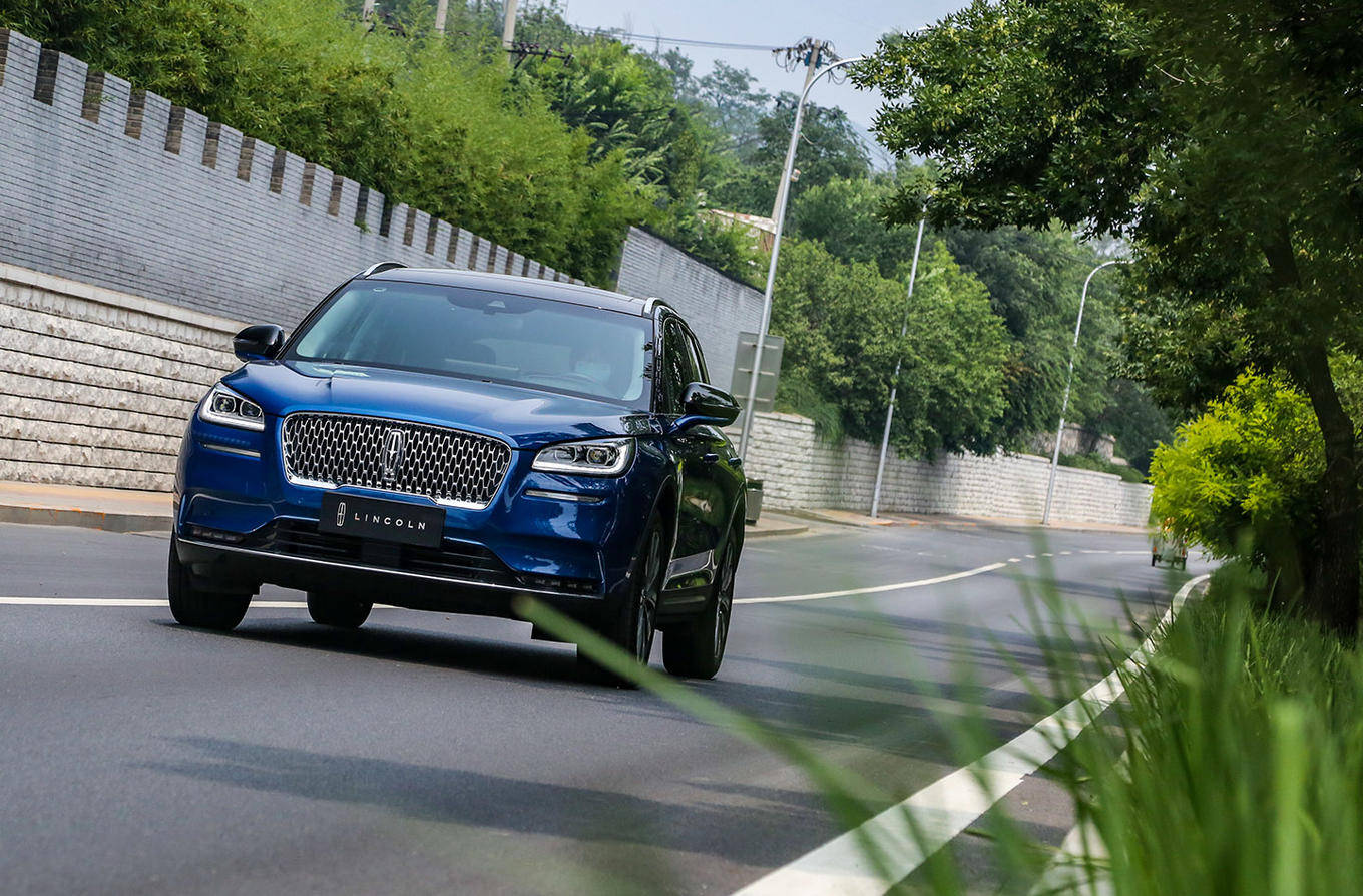 冒险家乐园试驾全新林肯corsair