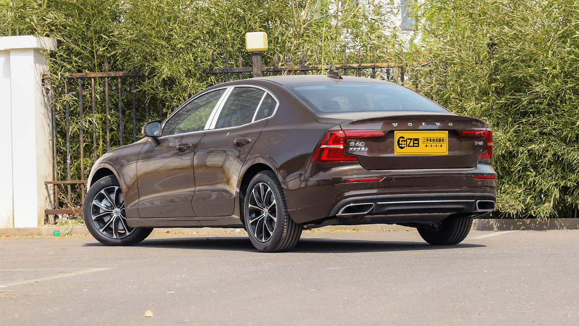 沃尔沃亚太沃尔沃s602020款t4智逸豪华版特价出02