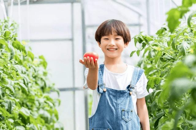 1,被逼着懂事儿总是事出有因