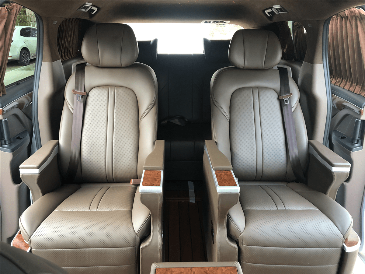 更有个性合正gl8改装能睡觉的房车图设计进化成为艺术