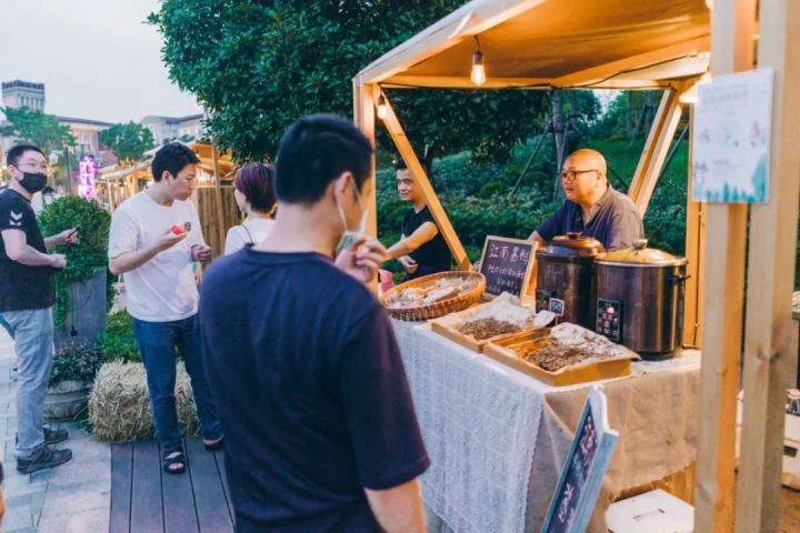 奕想湖畔夜市|购物,集市,美食,音乐,你要的一切这里都有!
