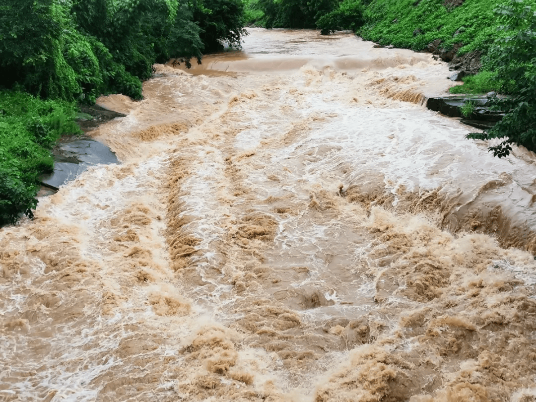 一夜暴雨后的平昌,他们从未缺席!