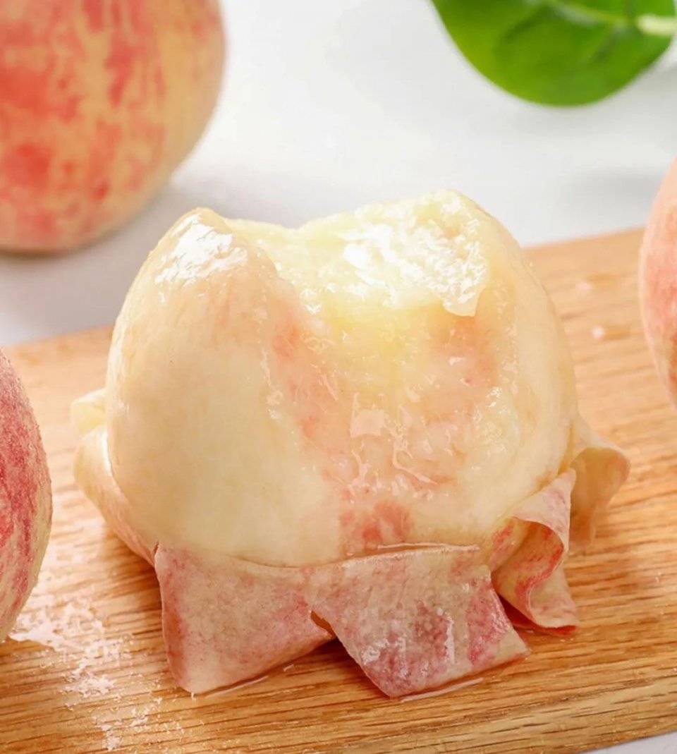 人间水蜜桃,琼浆玉露正微醺!_洛丰