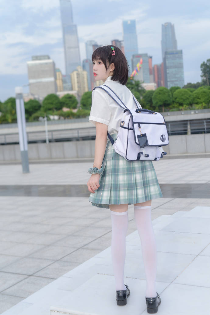 jk少女,一款清新的森间松格裙