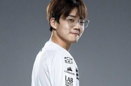 百万主播站出来发声,但没人会拿前途开玩笑!_李干