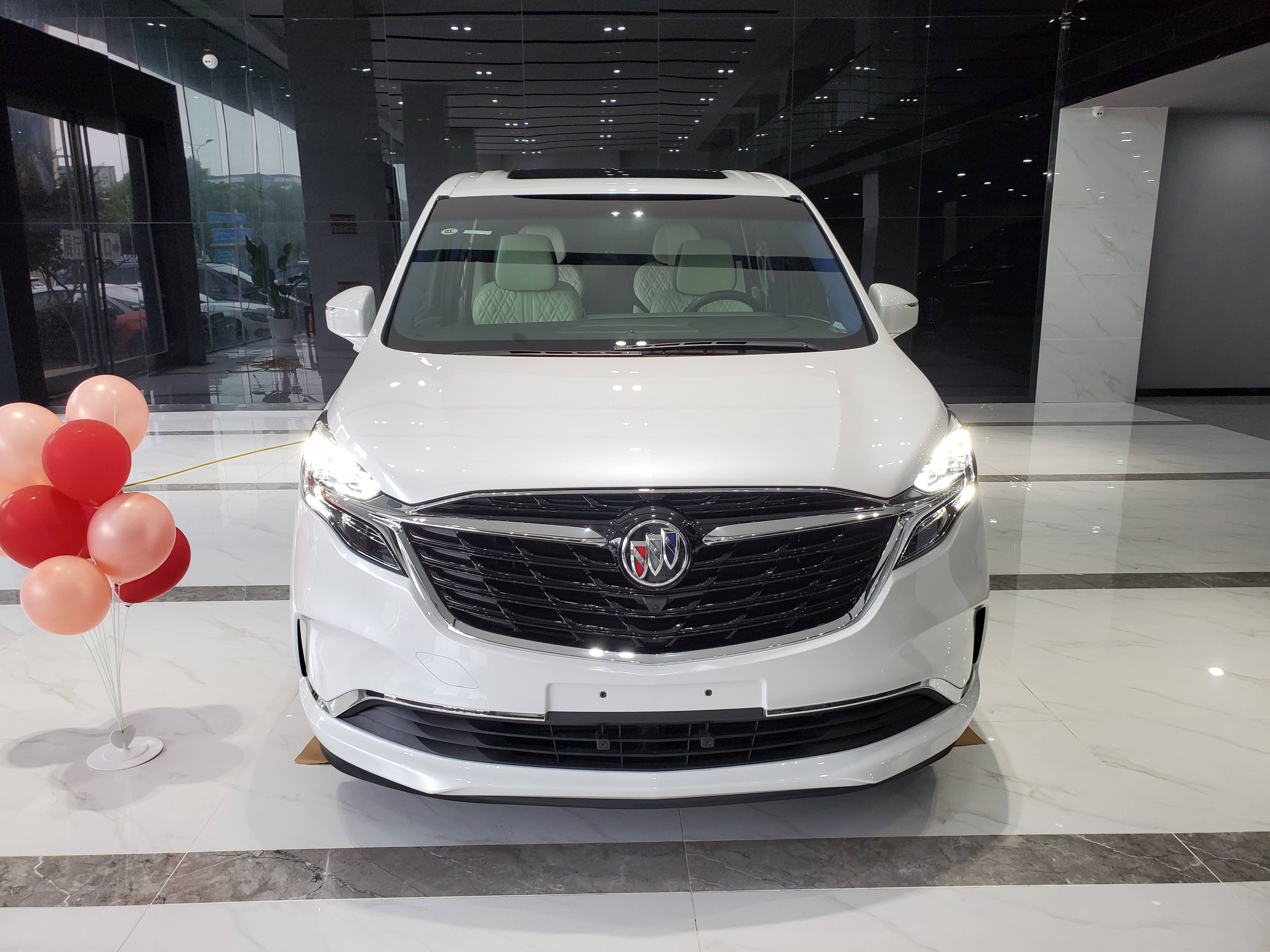 全新一代别克gl8水晶宝座版豪华七座商务车