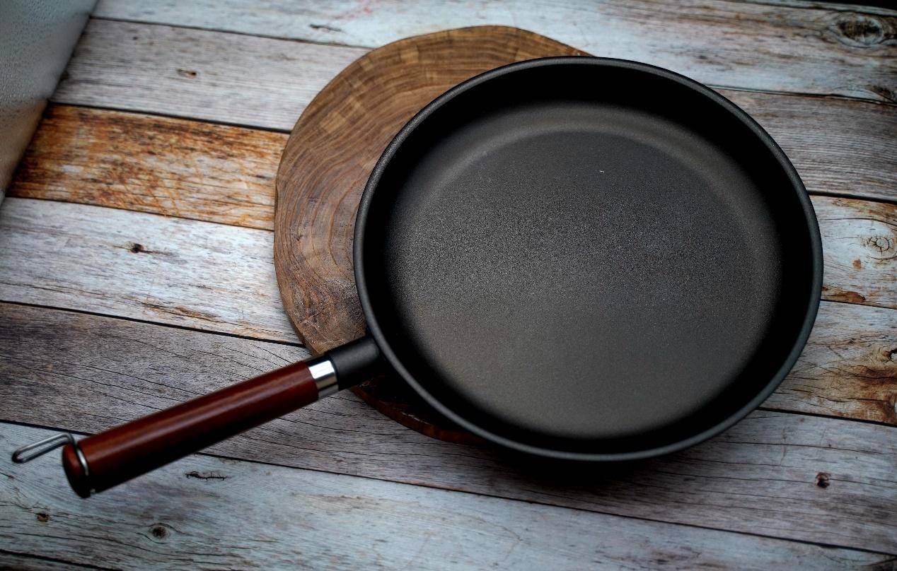 第三口:意大利pentolpress朱利安系列平底煎锅