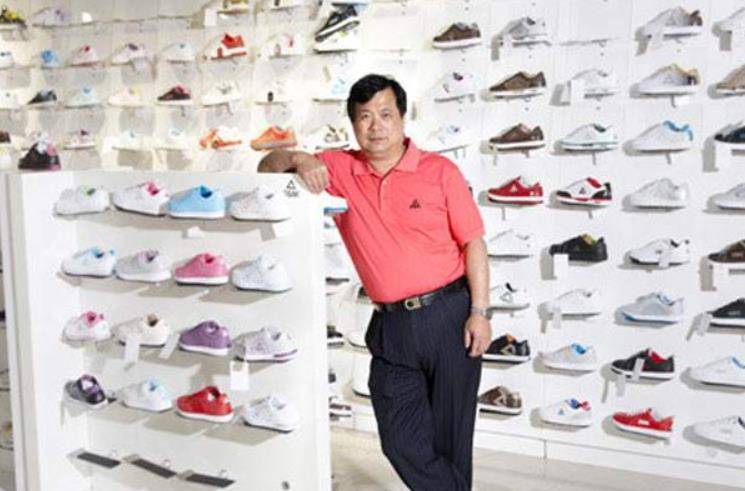 原创曾经的中国运动鞋之王,用销量宣告回来了!让安踏李宁措手不及