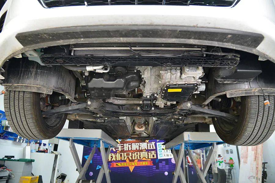 这辆现代领动底盘如何?拆开看看就知道了