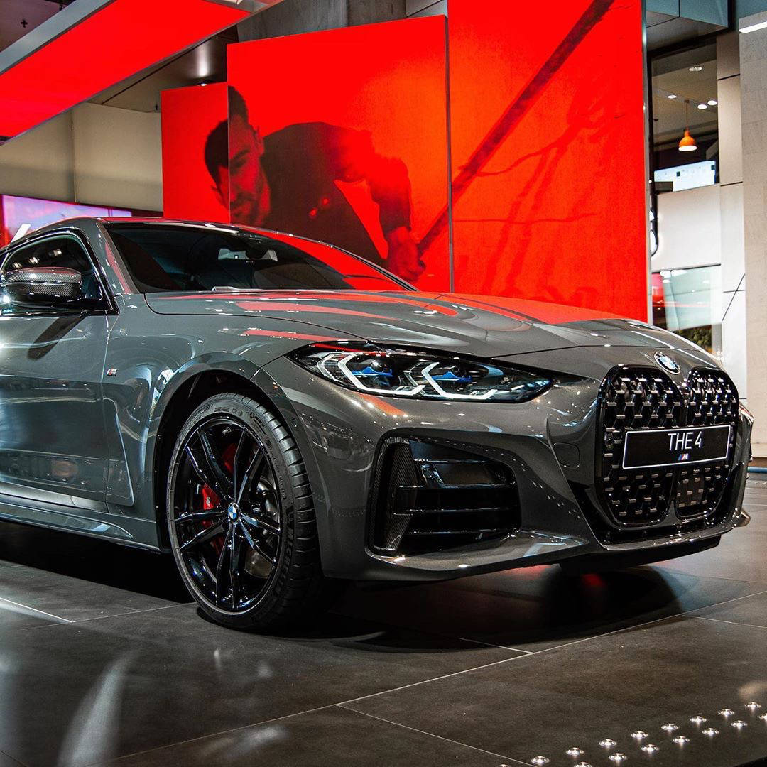 宝马4系大鼻孔变大门牙丨实车真的耐看