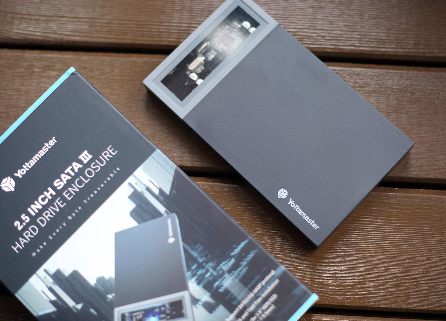 旧硬盘别扔教你不到50元打造炫酷移动硬盘