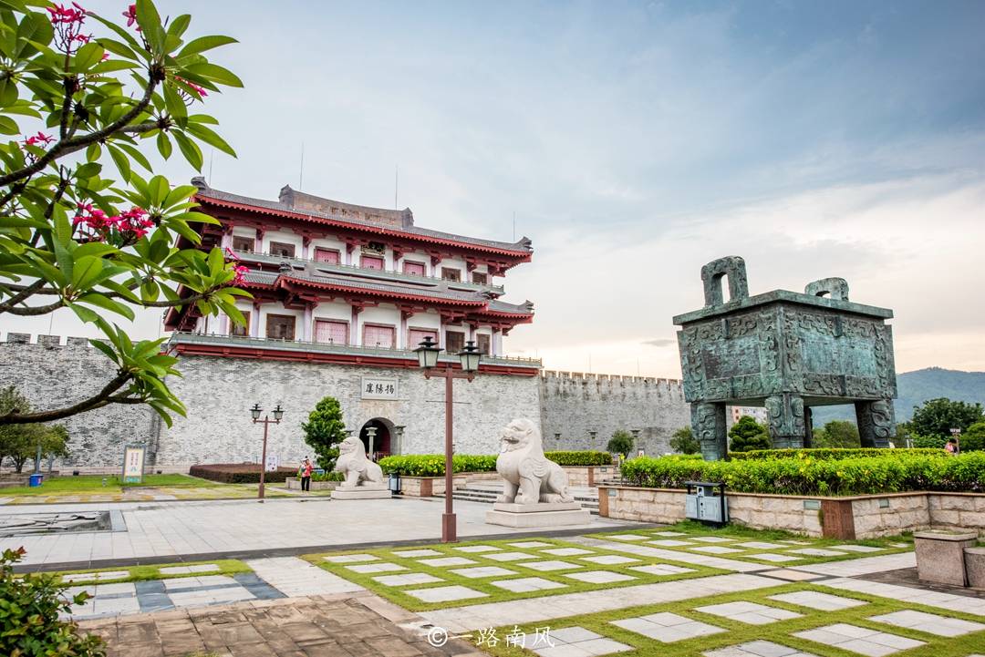 原创广东屹立一座"汉代"建筑,明明叫揭阳楼,原址却在潮州