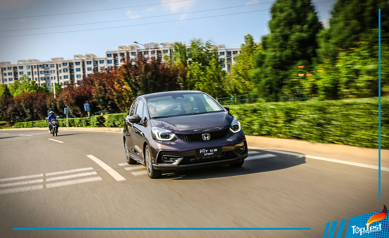 回归更适合年轻人的精致小车 测试广汽本田第四代飞度