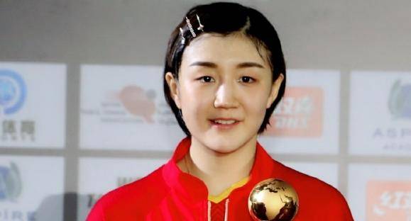 中国女乒最有肉感的运动员,全身上下圆滚滚,太可爱了!_陈梦莫