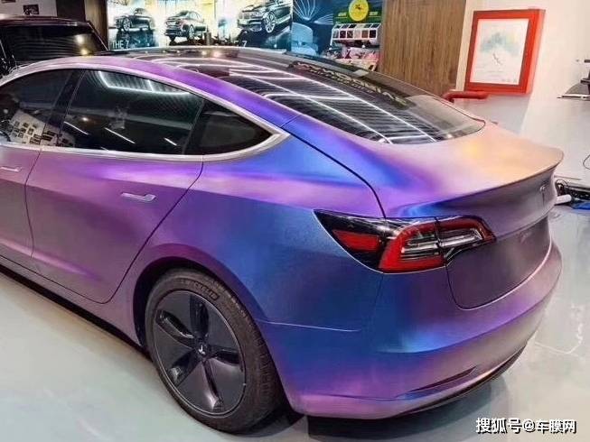 特斯拉 贵族尊享·亚面钻石紫魅红改色膜效果图