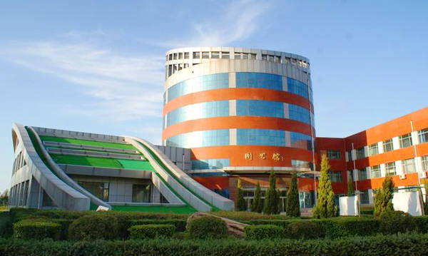 东方教具优秀工程案例赏析哈尔滨第三中学