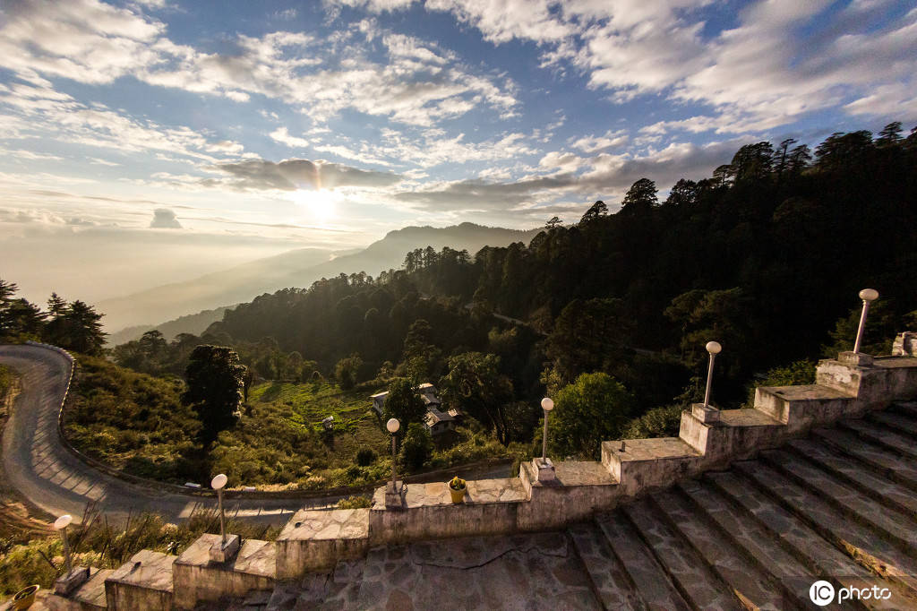 不丹首都廷布人文风情 小众城市风光这边独好