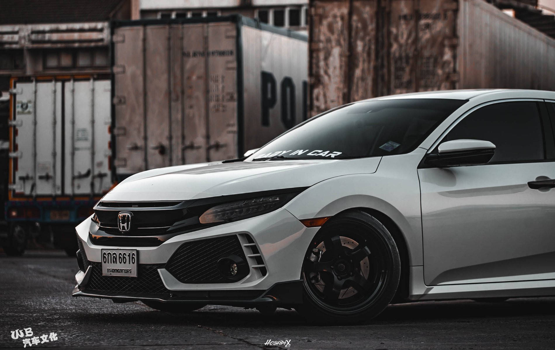 请鉴赏泰仔改装的两厢思域67