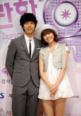 韩孝周出演李昇基综艺 灿烂的遗产荧幕情侣重现 被指是绯闻女王