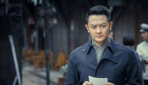 没多久印小天便因为这些作品,渐渐被越来越多的观众所熟知.