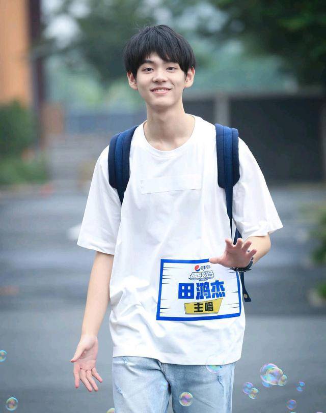 《明日4》淘汰排名,胡宇桐登顶,廖俊涛第二,田鸿杰名次让人惊喜_人气