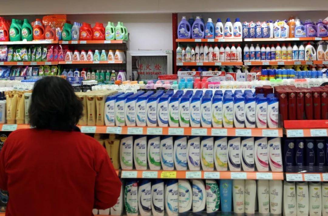 人人乐,联华,宝洁,星巴克,苏宁等37家零企上半年业绩公布!_亏损