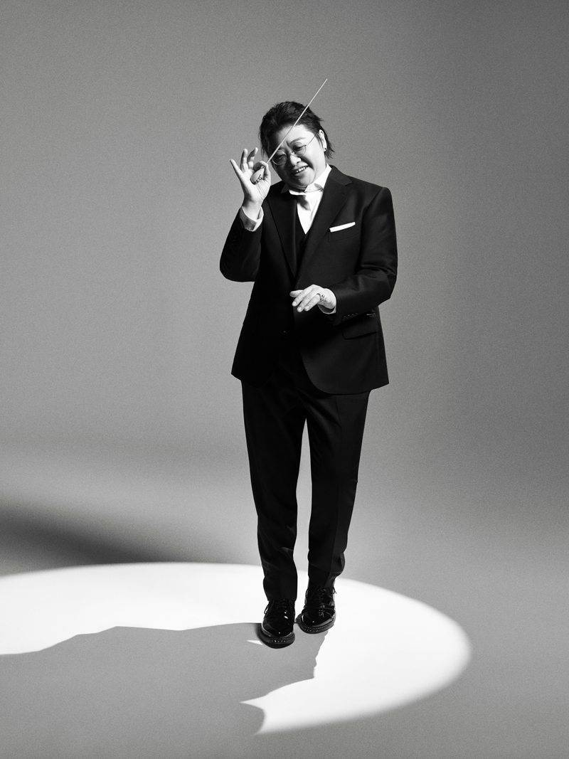 韩红首支大提琴作品《咏生》 与大提琴演奏家莫漠合作完成