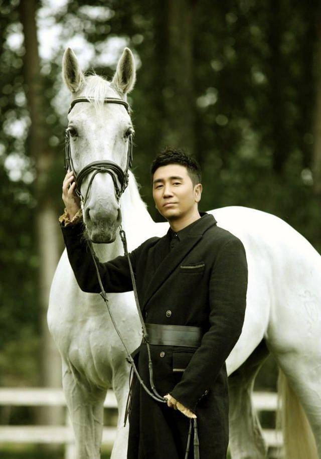 原创沙宝亮疑似出轨戴笑盈与妻子相恋12年裸婚曾逼她外出找工作