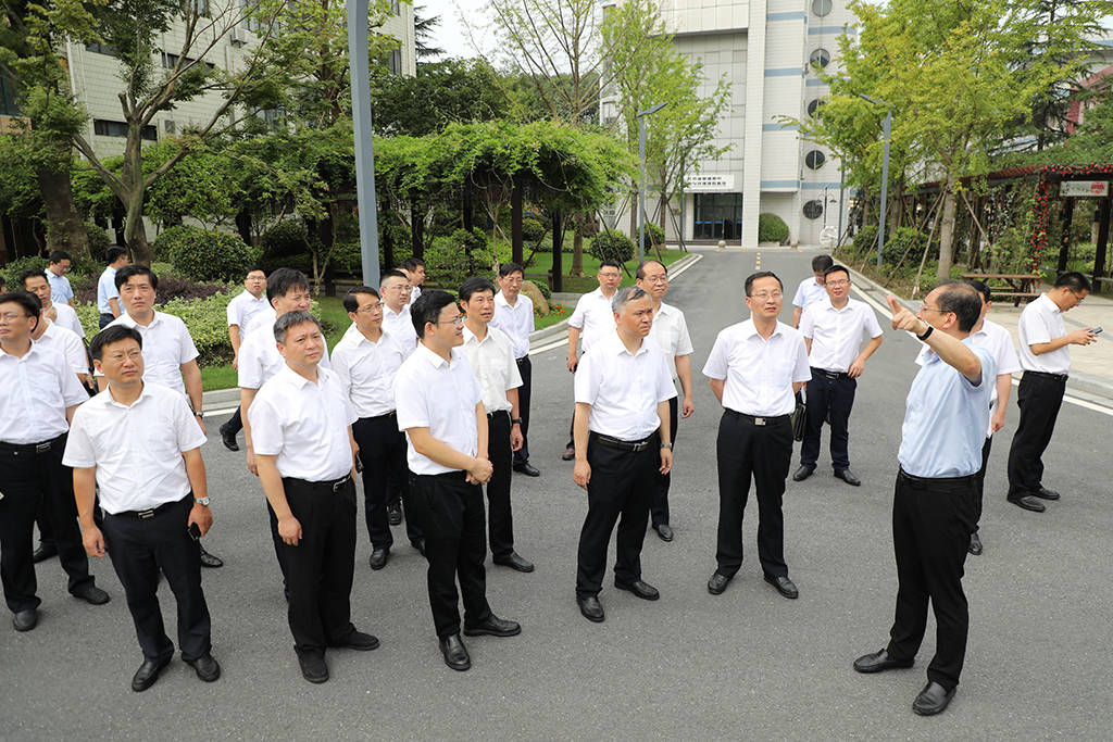 盐城盐南高新区区长图片