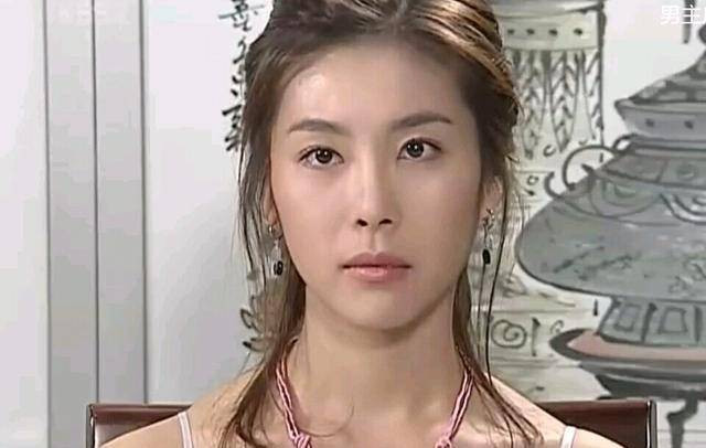 原创浪漫满屋看似小白兔实则心机女遇到江惠媛尽量躲吧