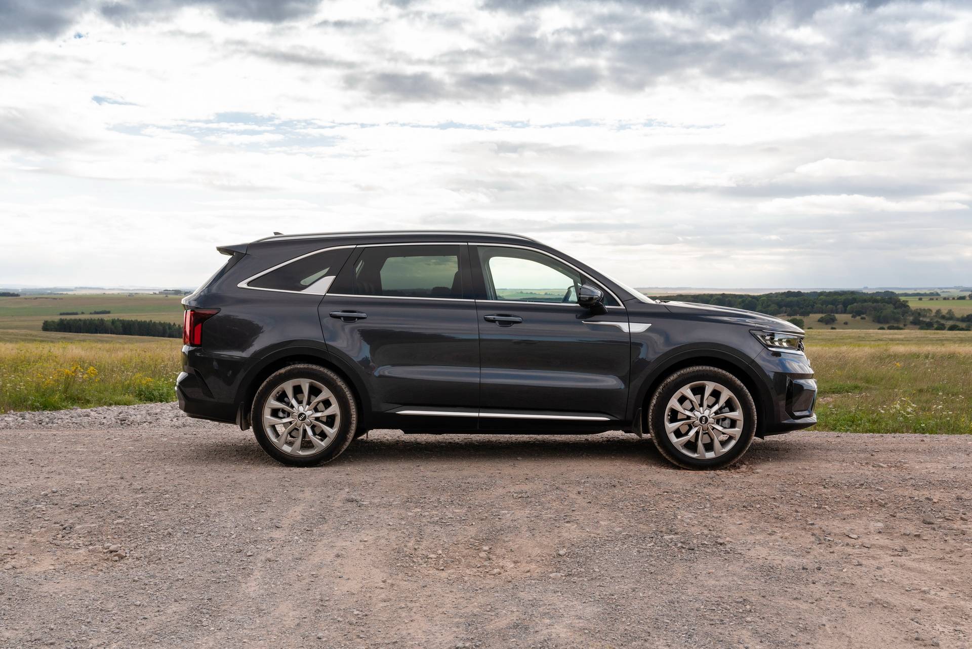 英国起价约35万元,2021款起亚索兰托sorento在欧洲上市