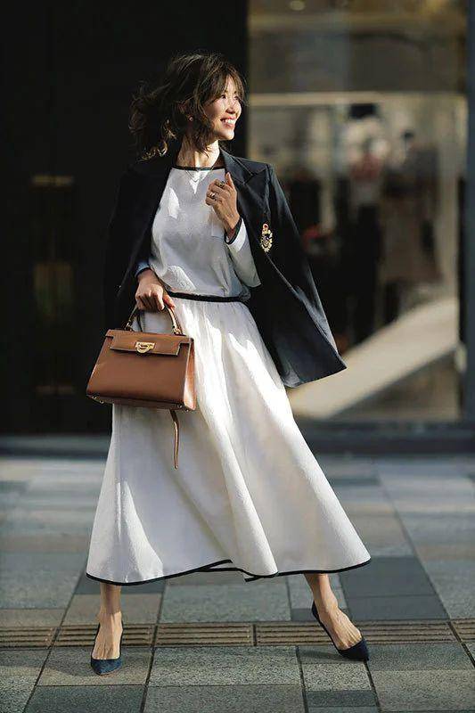 花裙子如何穿好看 这位博主全年多套花裙搭配给你参考