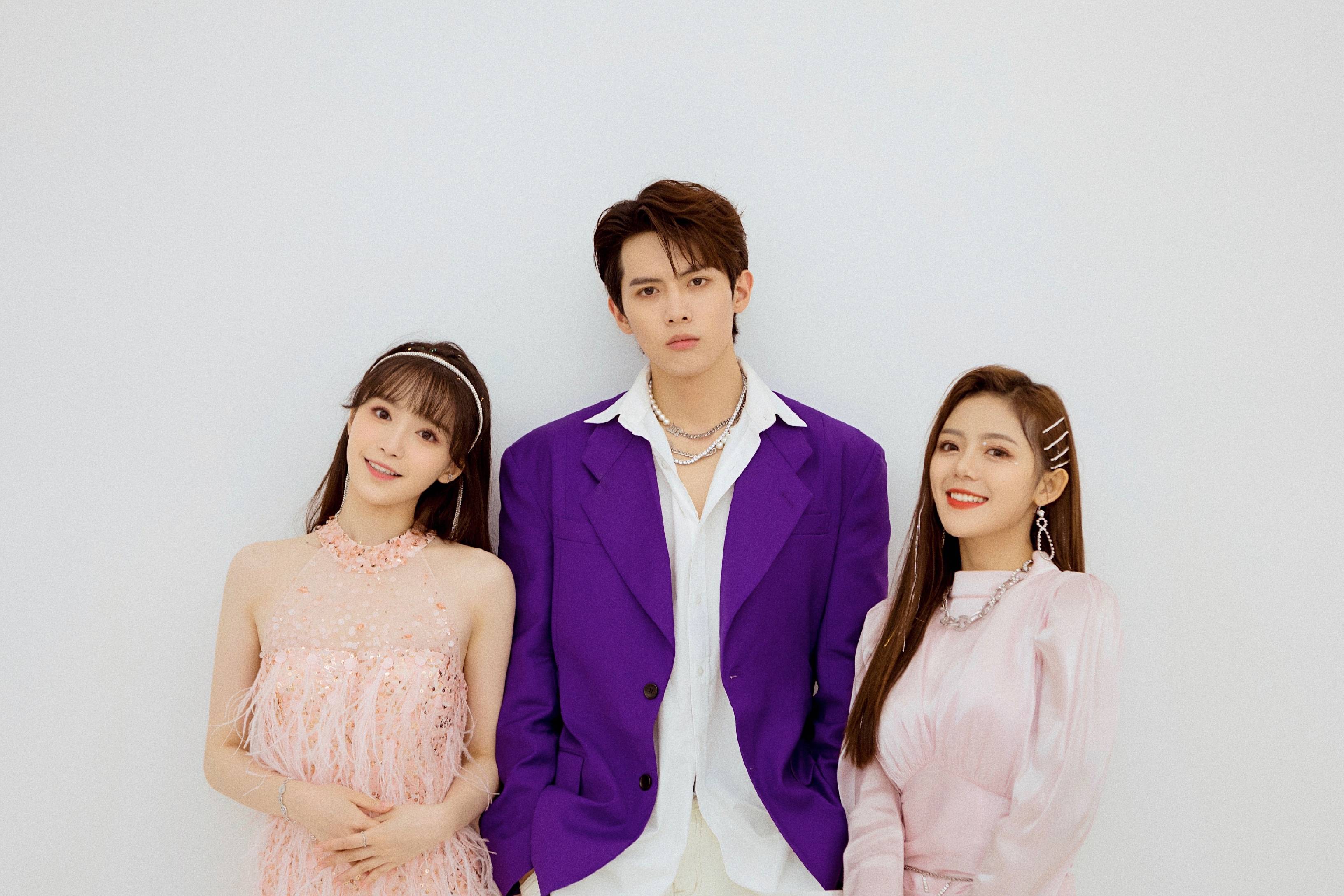 青春芒果节收官芒果娱乐艺人展现活力青春姿态