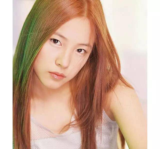 真正的sm女爱豆相boa出道纪念照曝光20年的不变的防腐美人