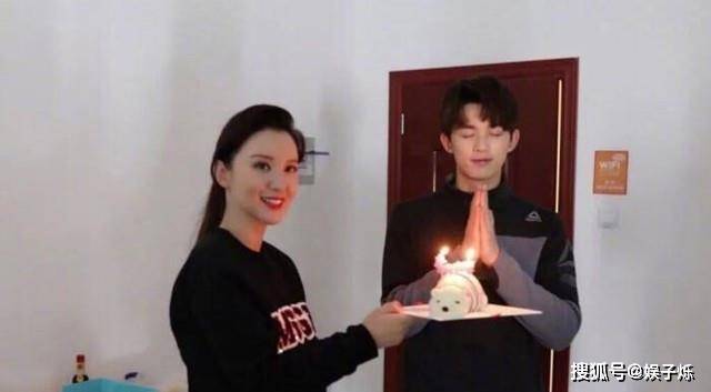 10年前演吴磊母亲,10年后演吴磊姐姐,网友:岁月为何放过了她?