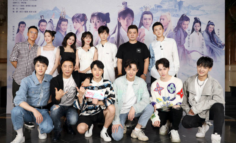 《琉璃美人煞》主演直播营业cp,太好磕了_手机搜狐网