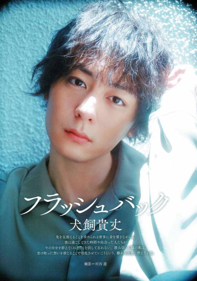 假面骑士build 为什么只有战兔没有女朋友,因为主题曲