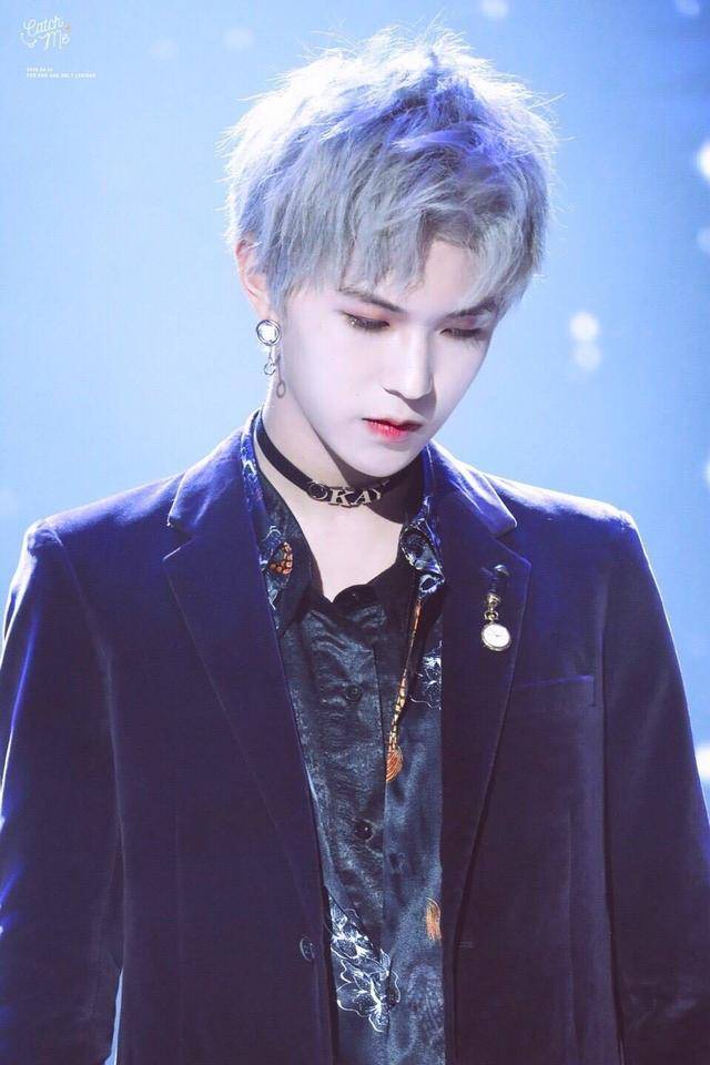 李希侃左林杰争c位,粉丝不愿送其出道_手机搜狐网