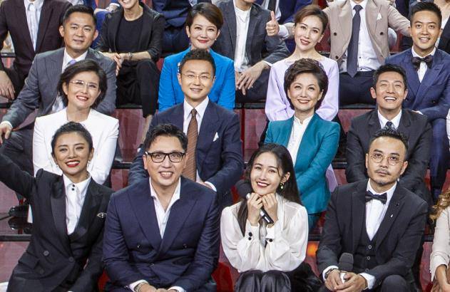 全国107位主持大合影,央视主持人"抱团",主持人大赛选手重聚_手机搜狐