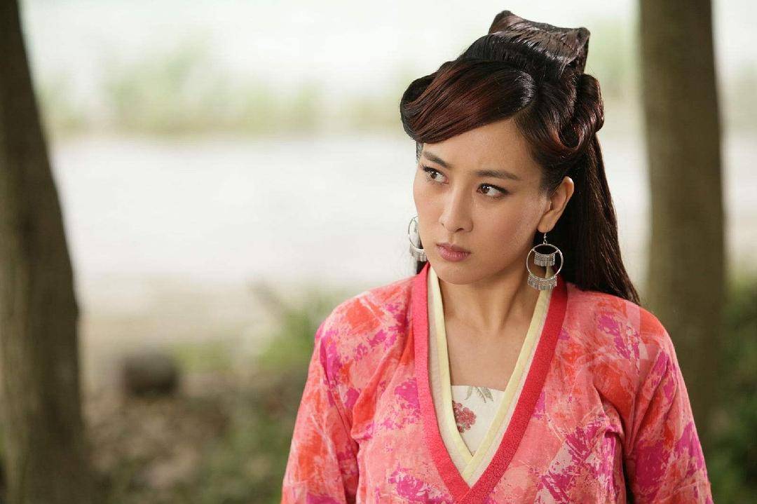 原创马苏演艺圈的闲人马大姐为什么喜欢打自己的脸