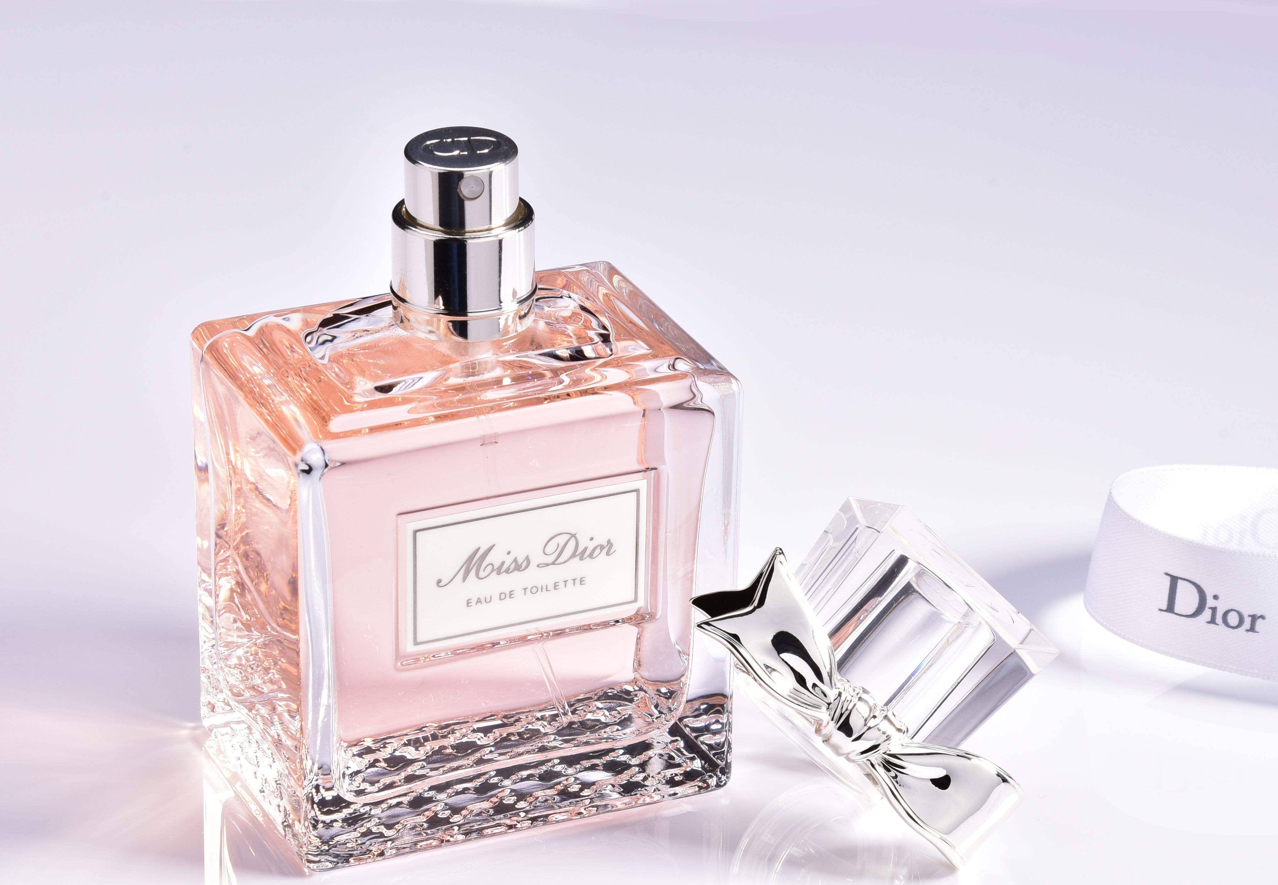 这3种喷香水的低级错误,最容易受到直男的嫌弃,中招的人还不少_味道