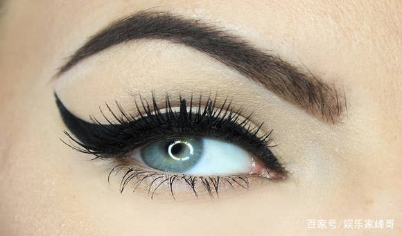 10种不同的眼线样式适用于不同类型的眼睛,赶紧来撸!