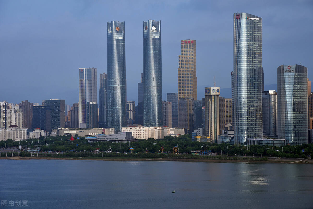 江西第一高楼设计灵感源自南昌市花金边瑞香