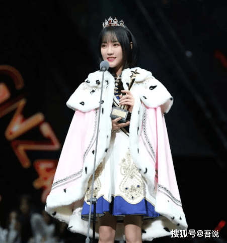 "握手会"需要粉丝购买snh48的ep或者相应的周边,才能获得相应的握手