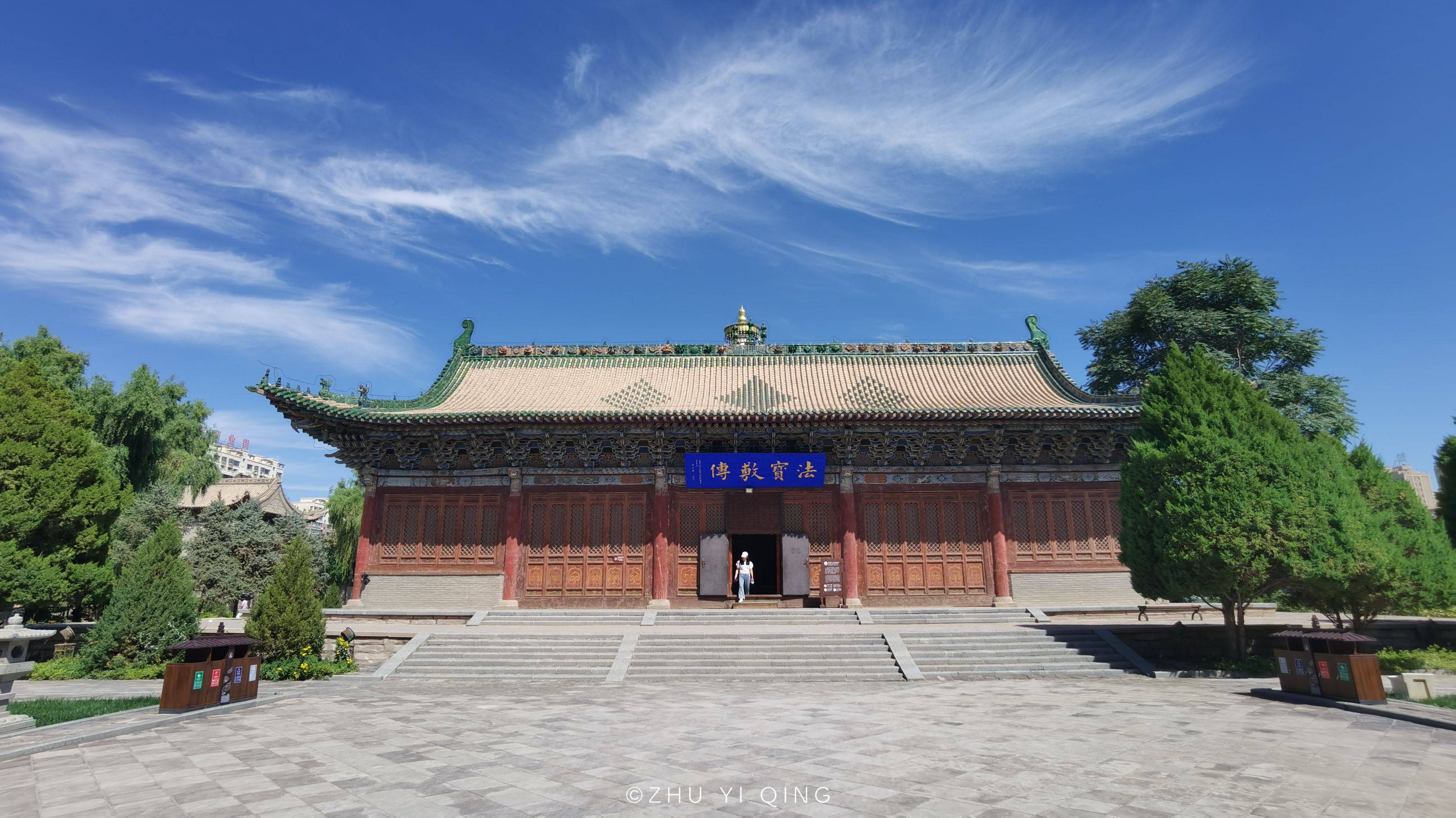 张掖有座西北唯一皇家寺院藏着中国最大室内卧佛从不收香火钱