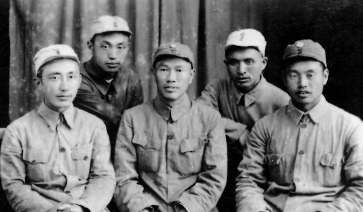 他们大多都是被抓的壮丁_颜金生