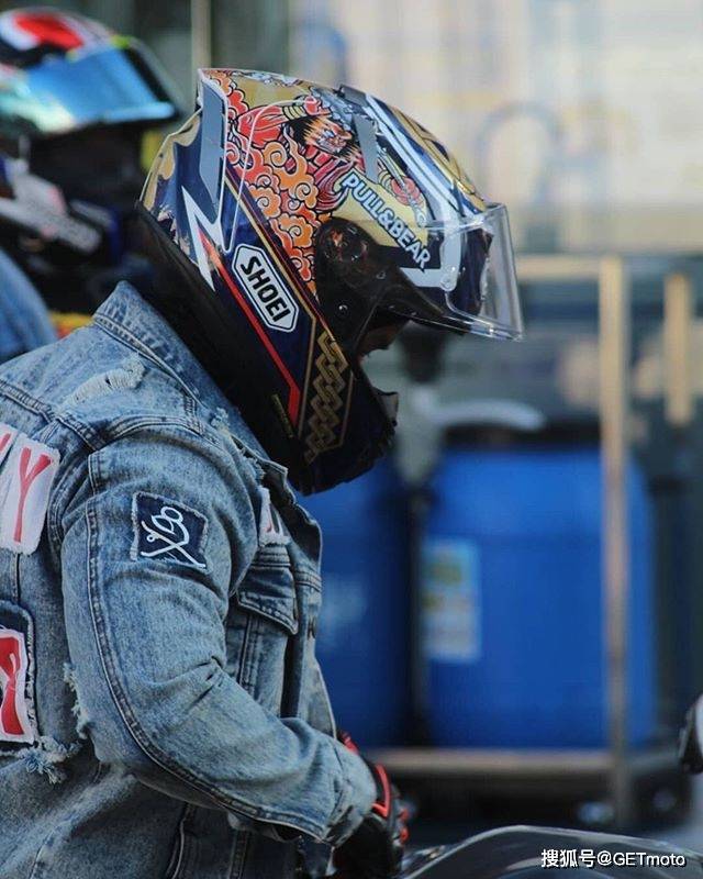 shoei爆款头盔pk哪个是你骑行的最爱